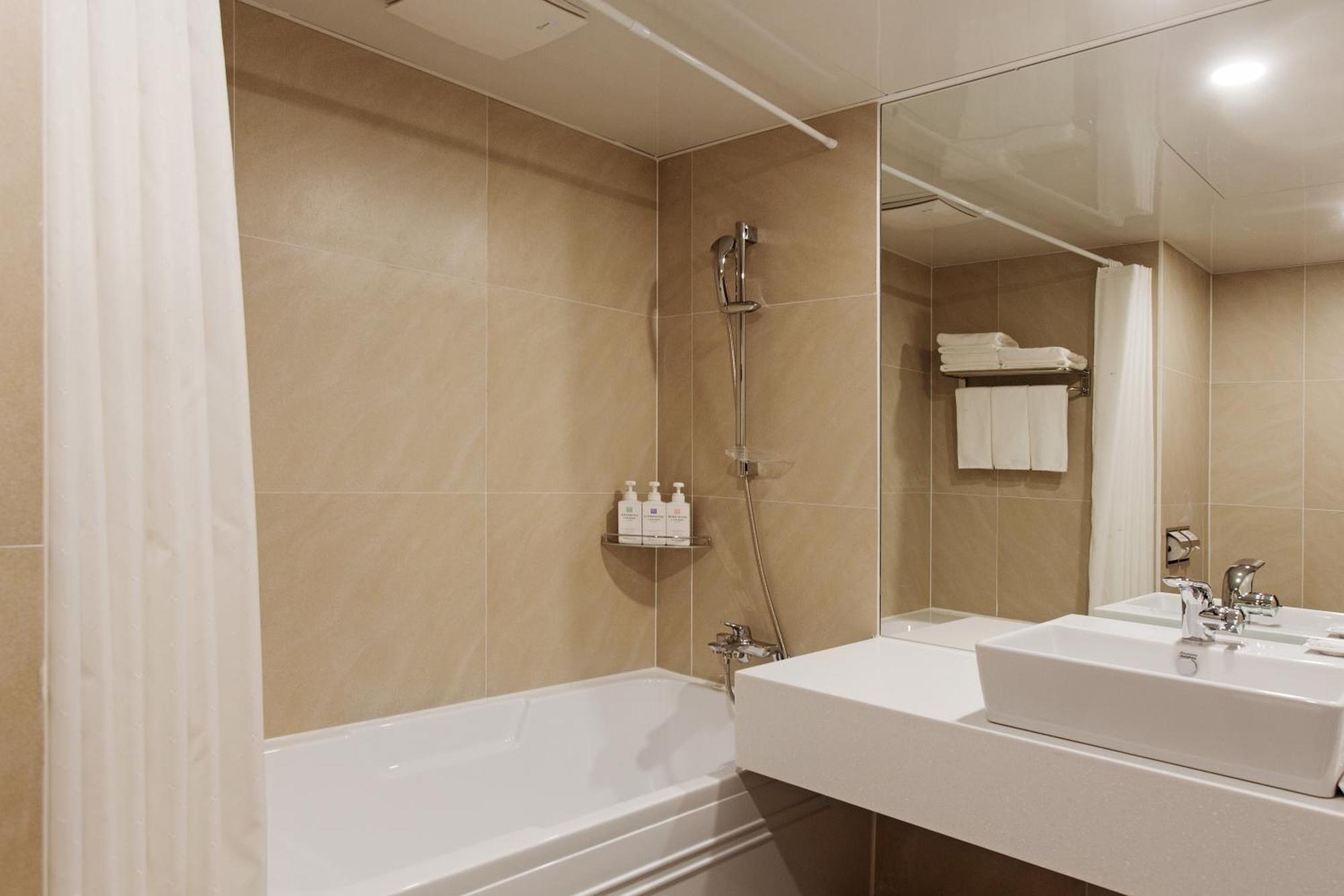 Hotel Adela Pusan Zewnętrze zdjęcie